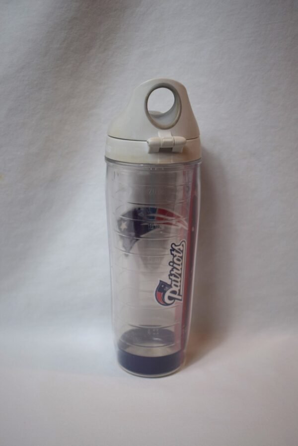 Tervis New England Patriots Logo Travel Tumbler with Locking Lid 24 oz - Image 3