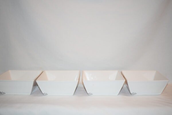 Set of 4 Windham Park Tableware Porcelain Square Red Flower Bowls - Image 2