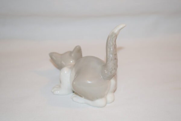 Vintage 1981 Lladro #5112 Attentive Cat Figurine No Box EUC - Image 3