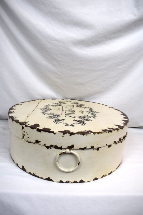 No 1 Storage Box Large Round Storage Tin Shabby Chic - Image 4