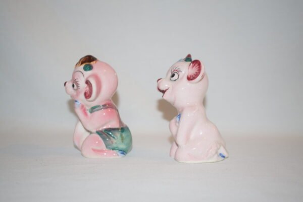Vintage Japan Pink Monkey Salt and Pepper Shaker - Image 4