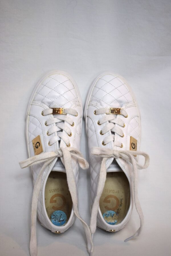 G By Guess White Ladies Lace Up Quilted Tennis Shoes Size 7 1/2