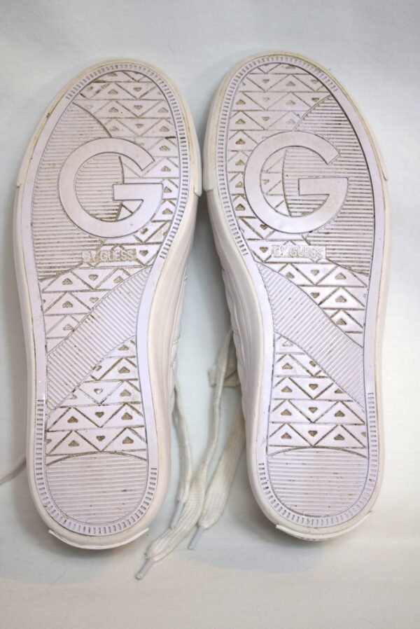 G By Guess White Ladies Lace Up Quilted Tennis Shoes Size 7 1/2 - Image 2