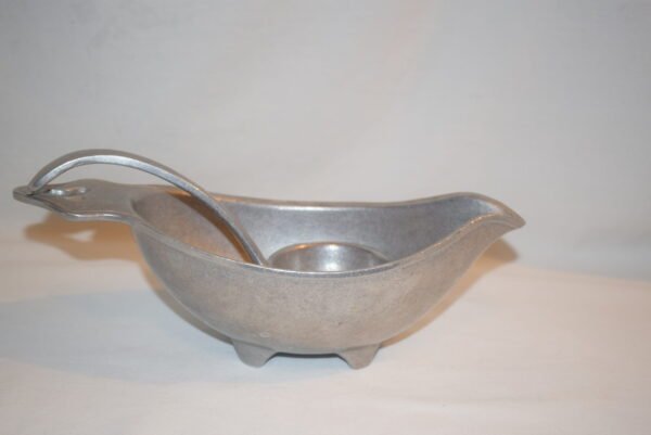 Vintage Wilton Pewter Footed Gravy Sauce Boat and Ladle Tavern USA