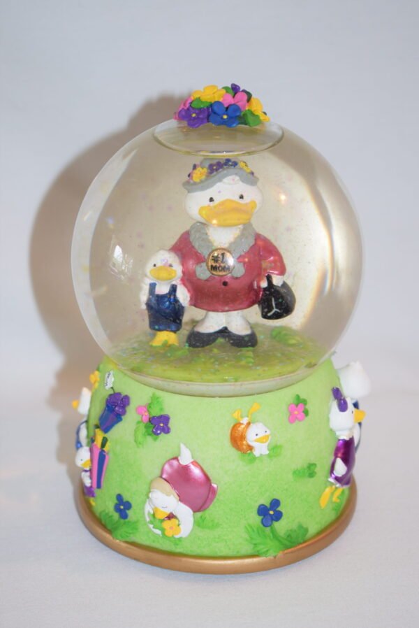 Vintage 1999 Home For The Holidays #1 Mom Musical Revolving Water Globe