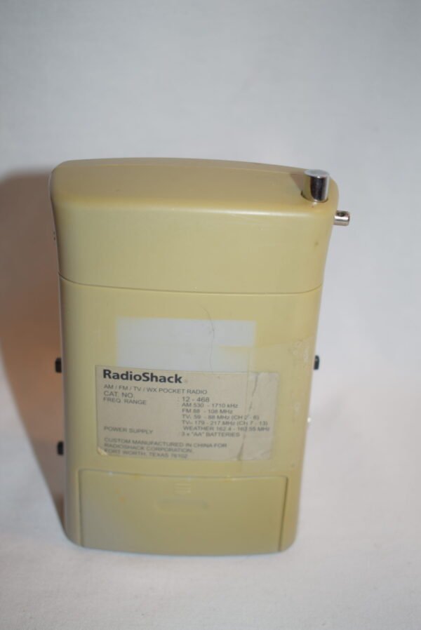 Vintage Radio Shack AM/FM/Weather Pocket Radio #12-468 Tested No Wrist Cord - Image 3