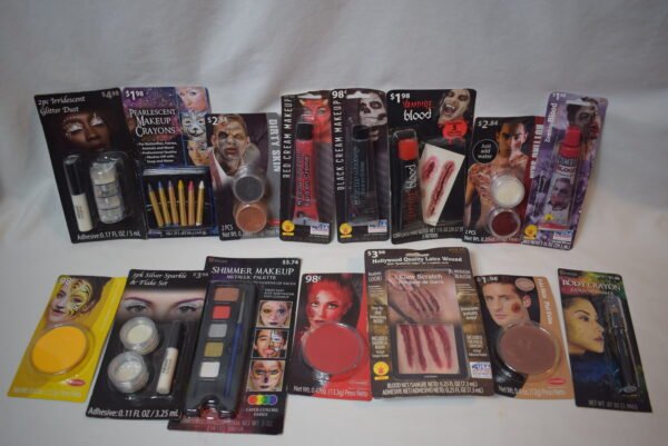 New 15 Assorted Pieces Halloween Makeup Lot #2