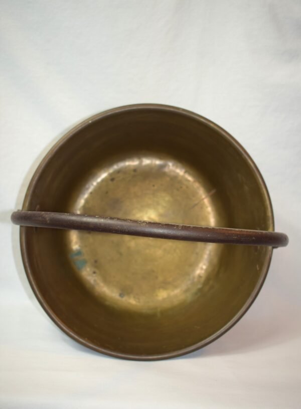Large Unmarked Rustic Brass Pot Bucket Basket With Iron Handle - Image 5