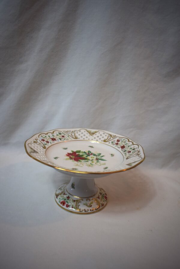 Vintage Oscar de la Renta Reticulated Poinsettia Cake Stand Plate - Image 4
