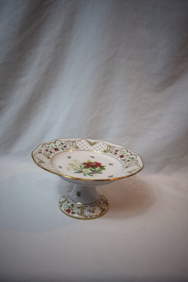 Vintage Oscar de la Renta Reticulated Poinsettia Cake Stand Plate - Image 5