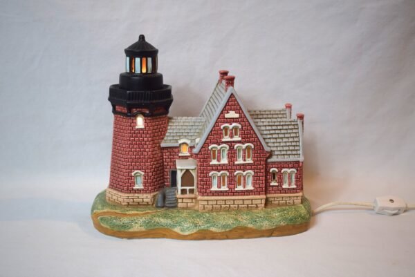 1996 Vintage Lefton Southeast Lighthouse Block Island  RI Electric Table Lamp