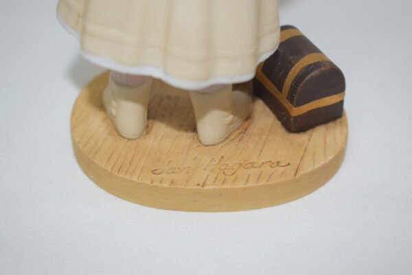 1989 Jan Hagara Cathy Girl with Doll Figurine - Image 4