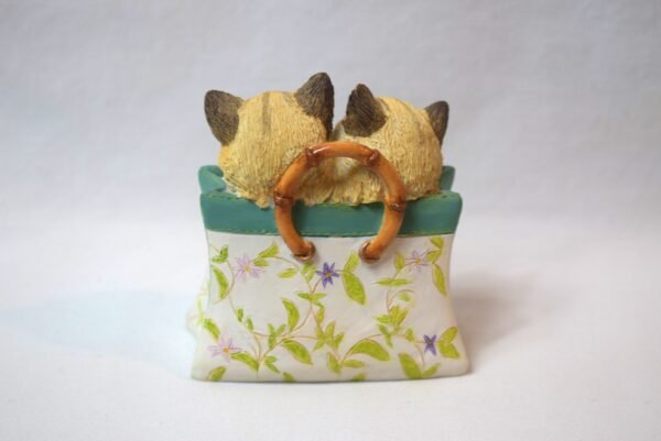 2005 Lenox  A Tote For Two Kitty Cats Kittens Figurine - Image 3