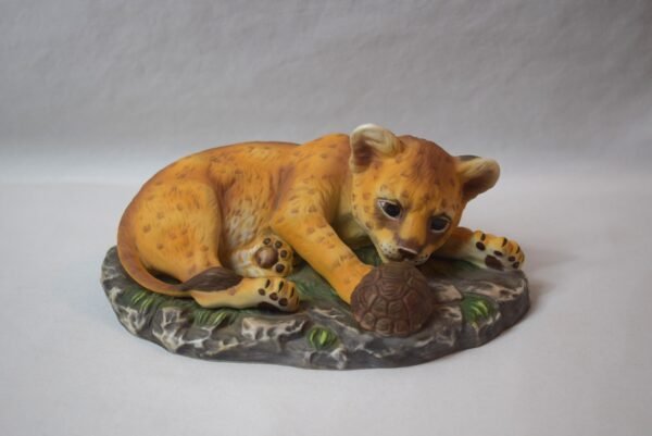 1985 Home Interiors Homco Lion Cub and Turtle Figure