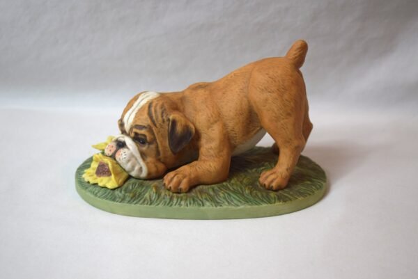1985 Home Interiors Homco Bulldog with Sunflowers Figure