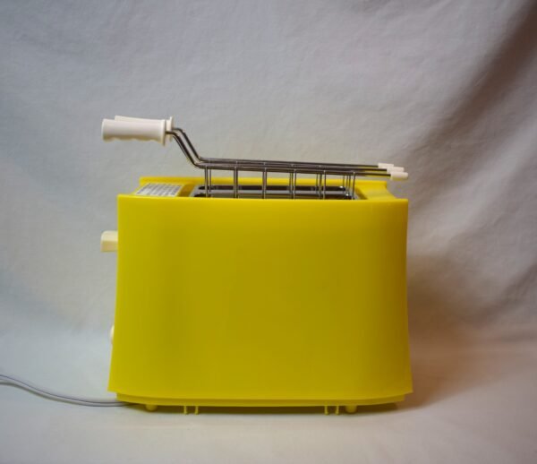 Vintage Nostalgia Grilled Cheese Toaster Model NTCS2YW, New, Unused, No Box - Image 2