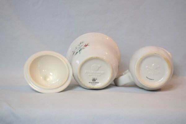 Vintage Pfaltzgraff Winterberry Creamer and Sugar Bowl Set - Image 5