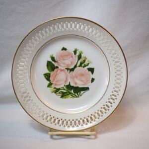 Vintage 1979 Danbury Mint 12 Roses Plate Moss Rose
