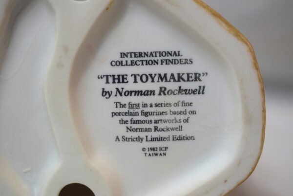 Vintage 1982 ICF Norman Rockwell The Toymaker Figurine Christmas Gift - Image 5