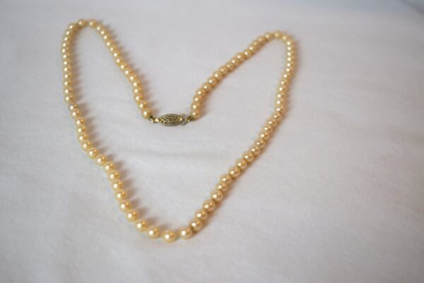 G Silver Pearl Necklace Knotted Fancy Clasp 27 Inches Faux (?)