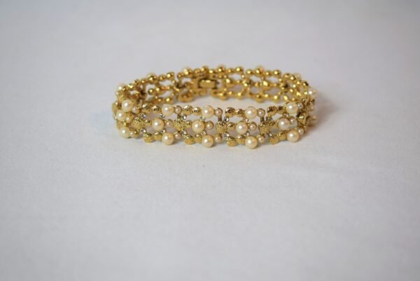 Vintage D'Orlan Jewelry Faux Pearl and Gold Tone Fashion Bracelet - Image 6