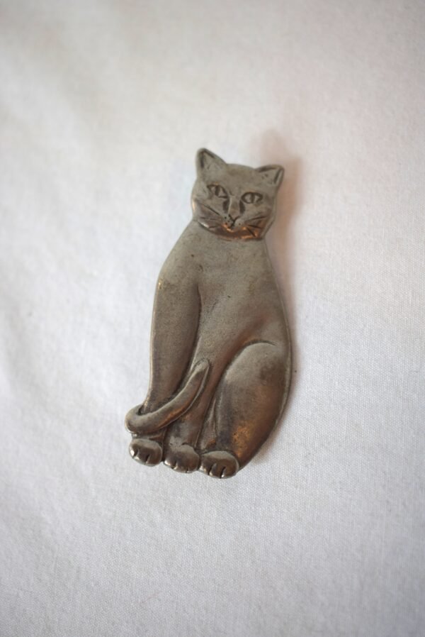Vintage Signed Seagull Pewter Canada Pewter Kitty Cat Pin Brooch 2 1/4 Inches