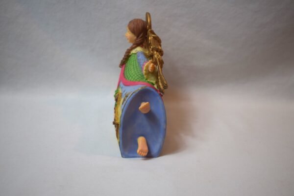 Vintage Resin Nativity Angel North Star - Image 2
