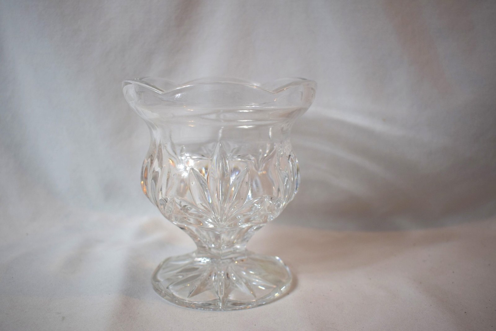Vintage Royal Limited 24% Lead Crystal Pedestal Vase Candy Dish Candle Holder - Image 5