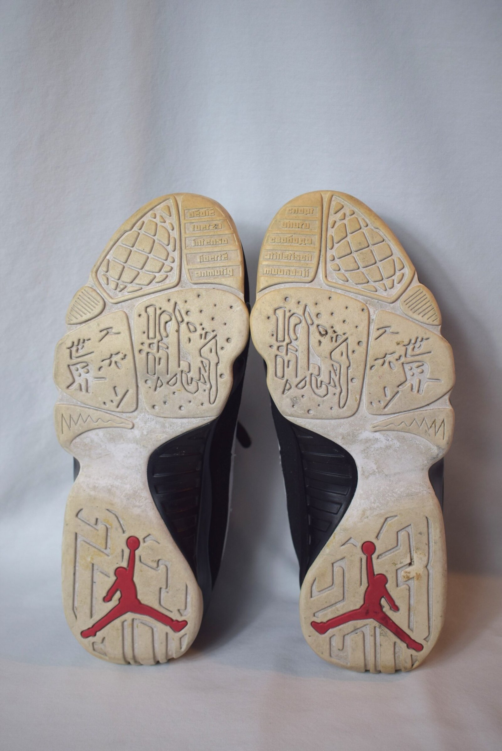 Nike Air Jordan 9 White and Black Sneakers Size 11 Pre-Owned No Box - Image 4